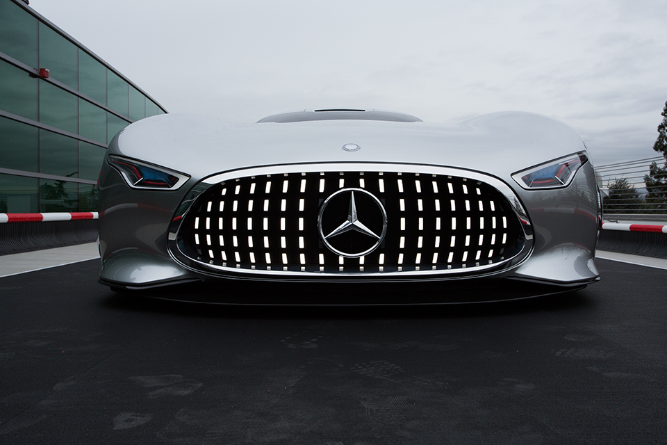 Mercedes_Benz_AMG_Vision_Gran_Turismo_1.jpg