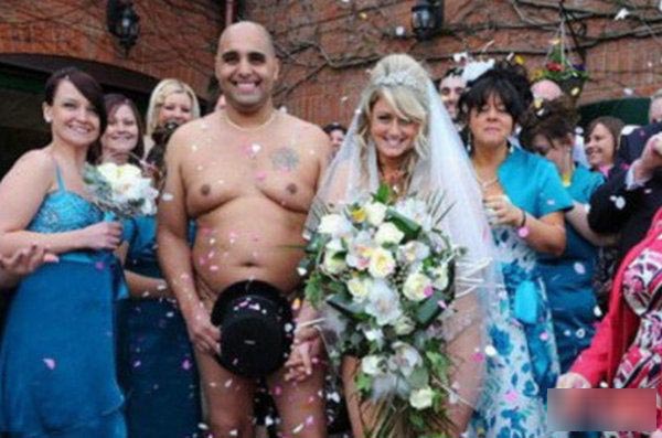 Bride Accidentally Exposure Her Privacy :: FOOYOH ENTERTAINMENT