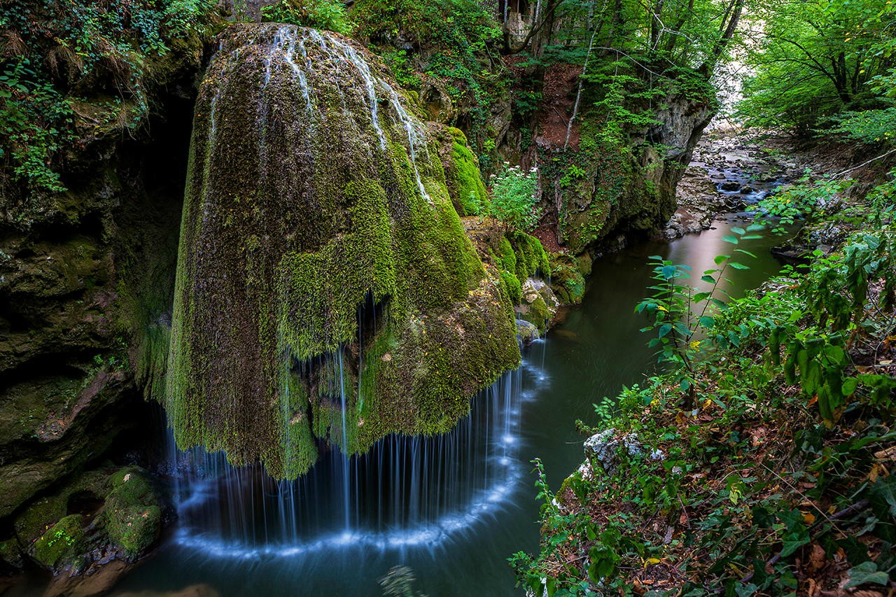 bigar_waterfall.jpg