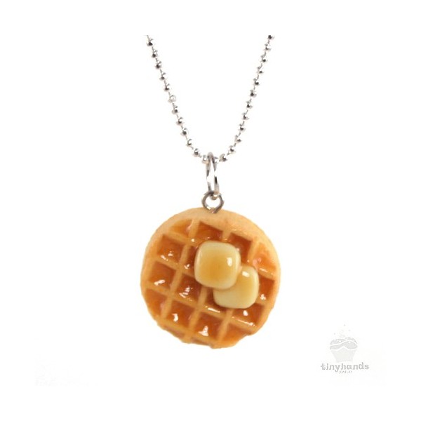 scented_butter_maple_syrup_waffle_necklace.jpg