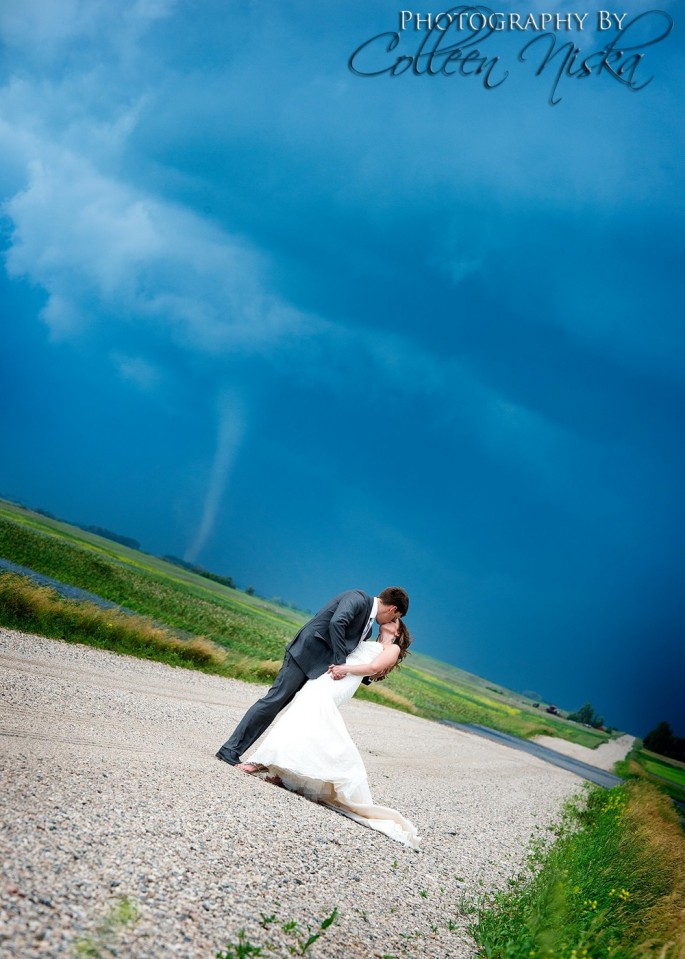 Tornado_Wedding_Pics_01_685x959.jpg