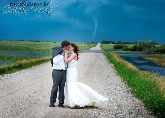 Tornado_Wedding_Pics_03_685x489.jpg