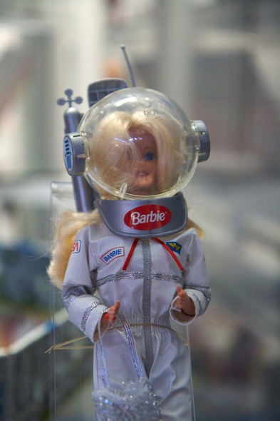 barbie_astronaut1.jpg