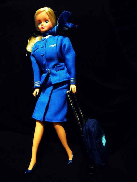 barbie_stewardess1.jpg