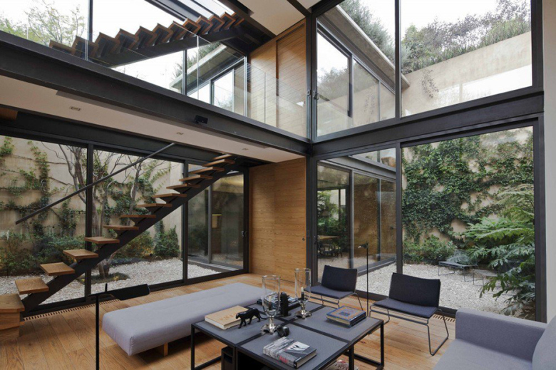 a_hidden_house_with_four_courtyards_in_mexico_city_1.jpg
