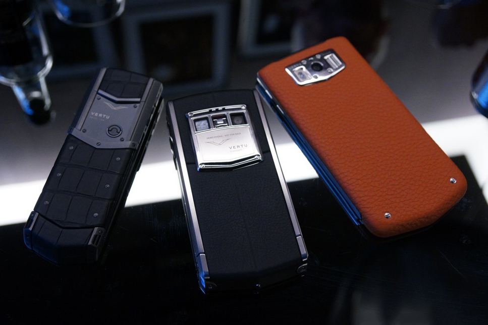 the_verge_explores_the_headquarters_of_vertu_makers_of_the_worlds_most_expensive_phones_15.jpg