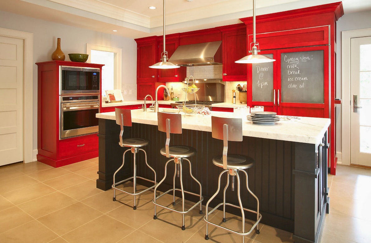 kitchen_color_ideas_red_wood_stain_cabinets.jpg