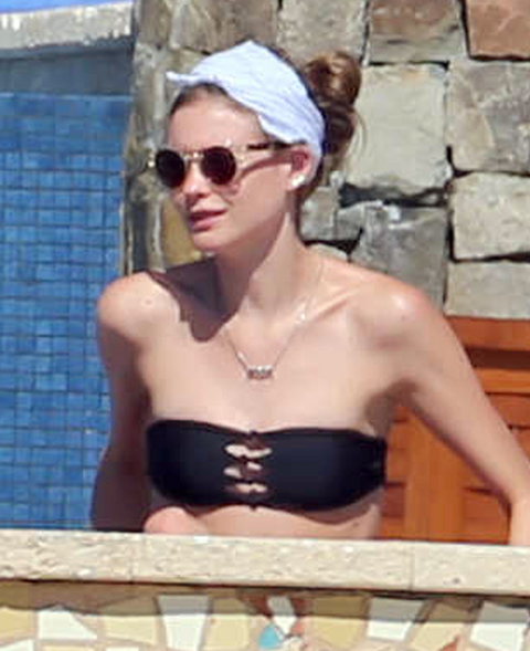 gallery_main_behati_prinsloo_cabo_bikini_001.jpg