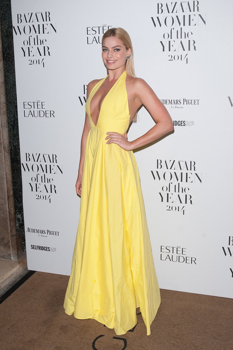 gallery_main_Margot_Robbie_Yellow_Gown09.jpg