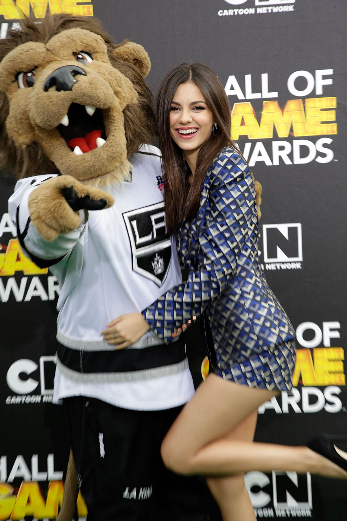 victoria_justice_mascot_8.jpg