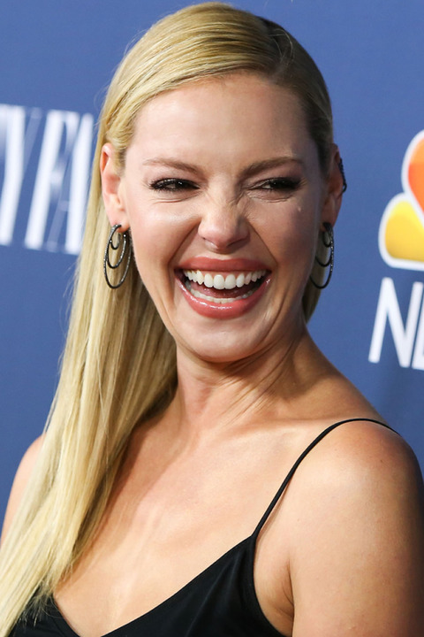 gallery_main_Katherine_Heigl_Laugh_Face_010.jpg