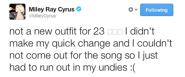 Miley_Cyrus_tweets_about_costume_in_Milwaukee.jpg