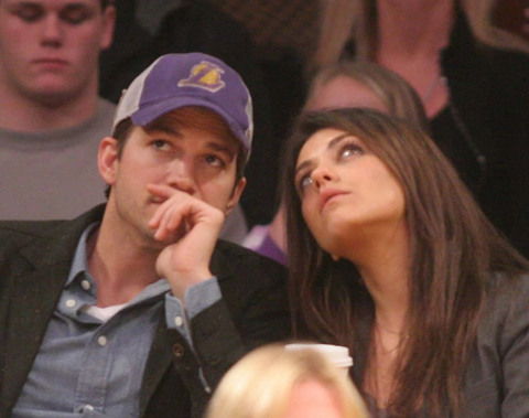 gallery_main_ashton_mila_officially_engaged_06.jpg