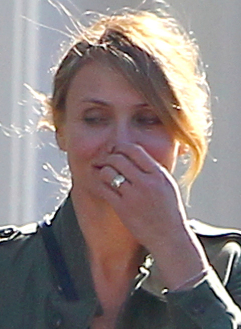 gallery_main_Cameron_Diaz_Ring_01.jpg