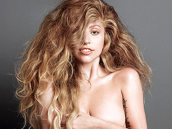 Lady_Gaga_Nude_For_September_2013_Issue_Of_V_Magazine_lb.jpg
