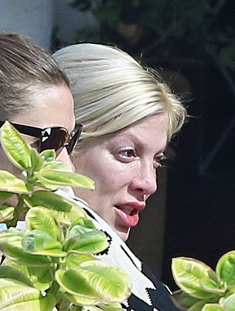 gallery_main_tori_spelling_crying_05.jpg