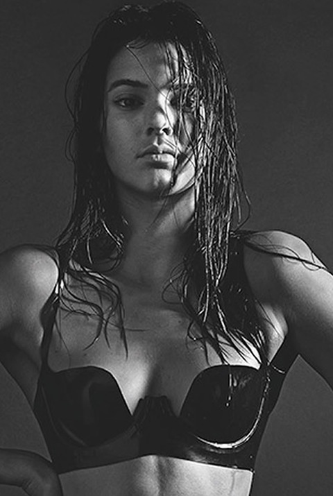 gallery_main_Kendall_Jenner_Love_Magazine_11.jpg