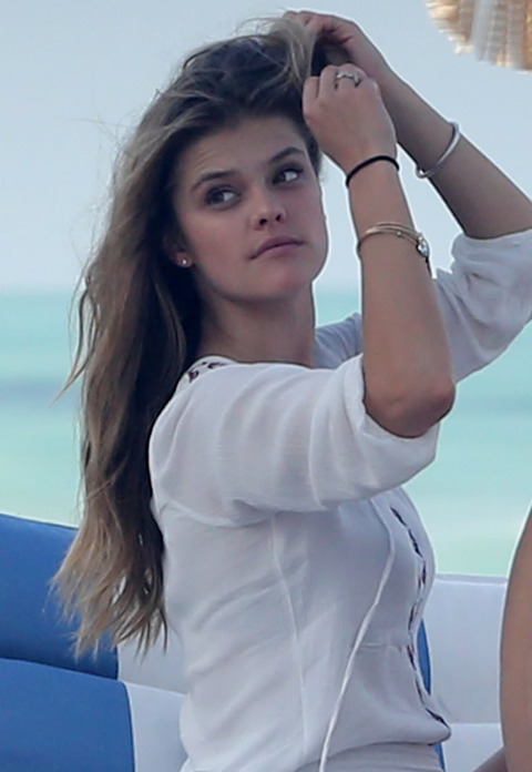 gallery_main_Nina_Agdal_PDA_Session_16.jpg