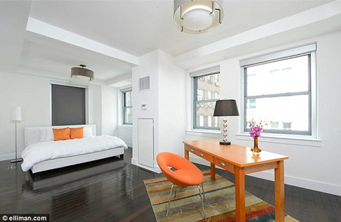 gallery_main_lindsay_lohan_oprah_apartment_04.jpg