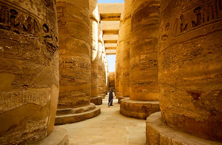 temple_of_karnak_luxor_egypt_gettyimages_nick_brundle_photography.jpg