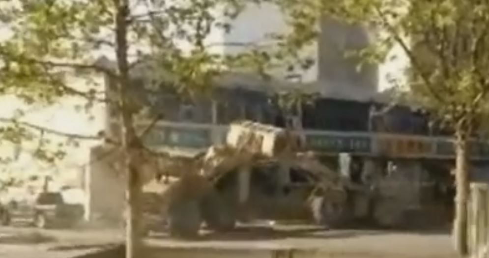 bulldozer1.JPG