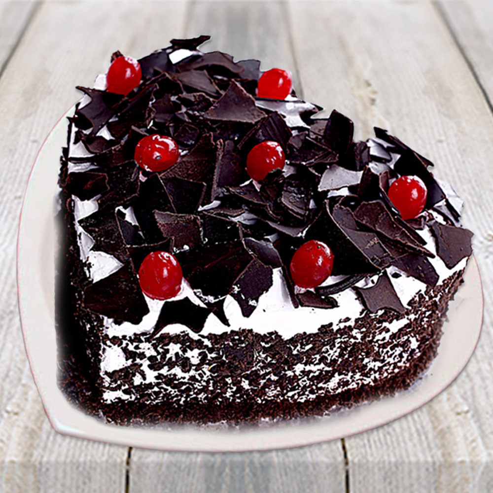 heart_shape_black_forest_cake.jpeg